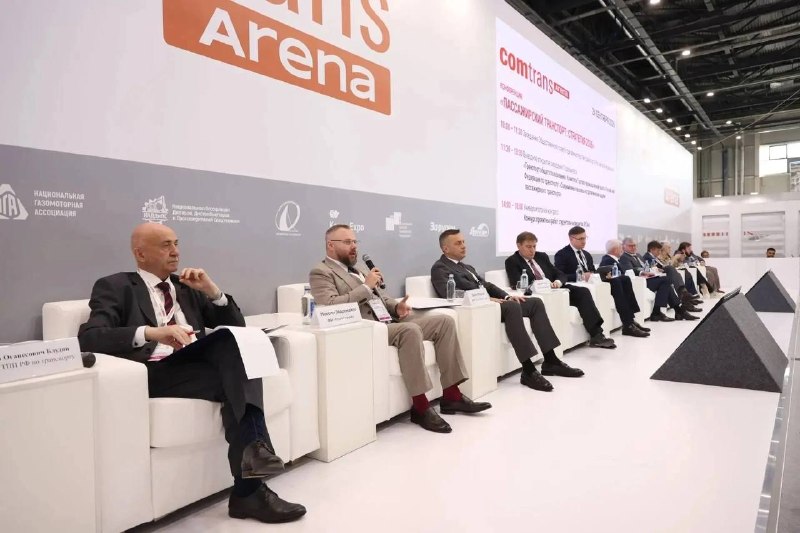 ЗащитаИнфоТранс на выставке COMTRANS 2026 в Казани: ИИ-подход к формированию смен водителей